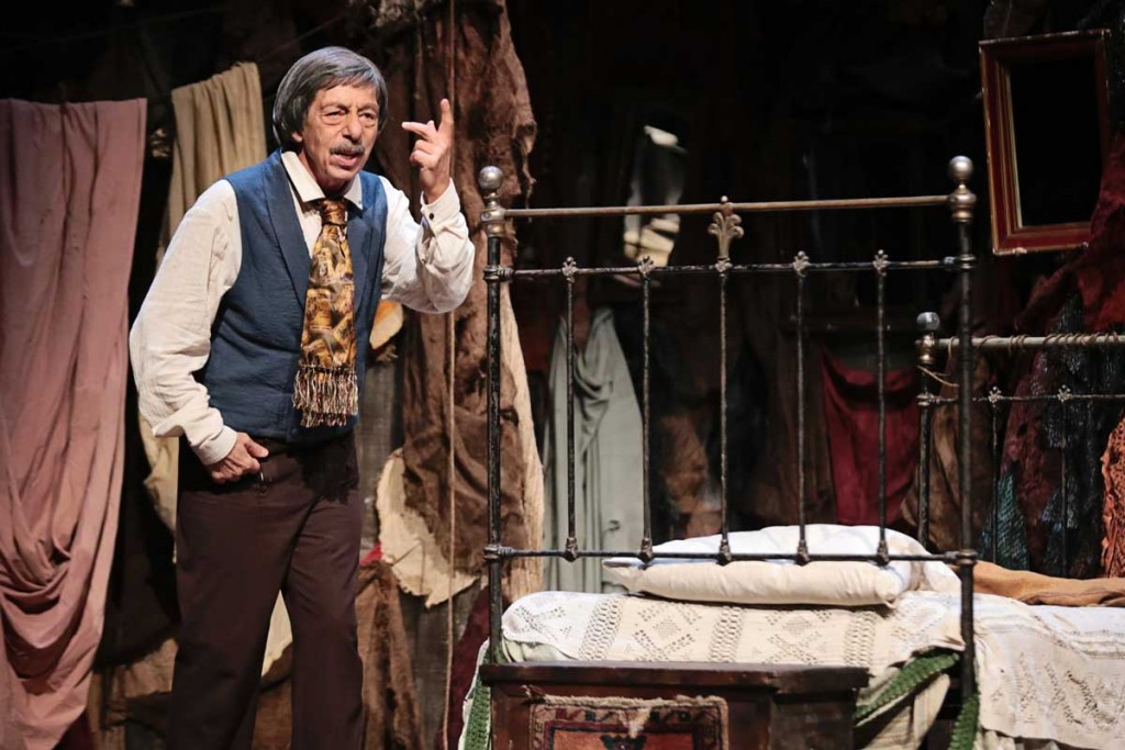 bir-delinin-hatira-deftreri