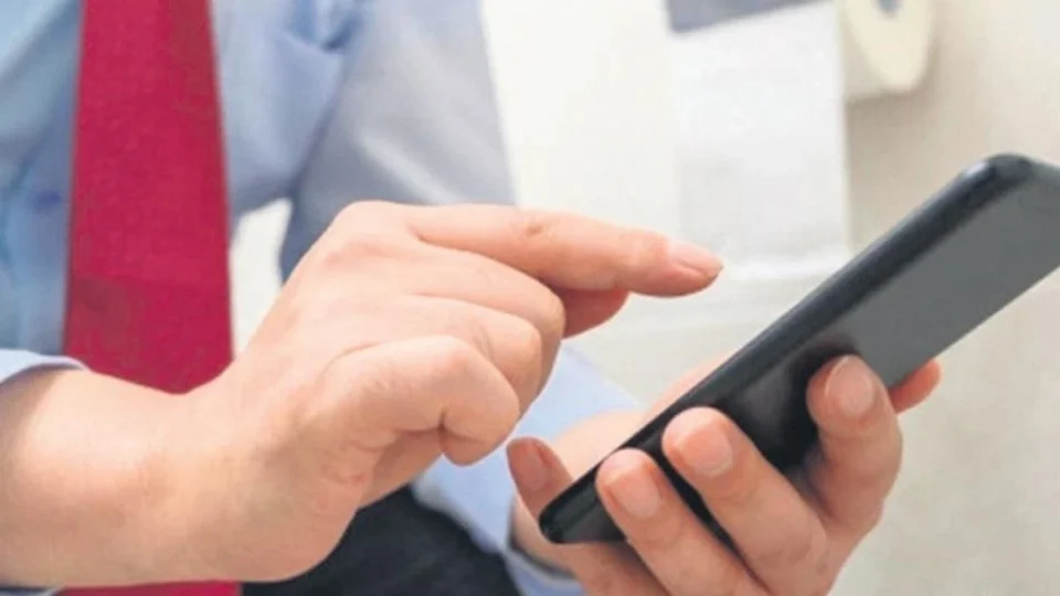 tuvalet telefon