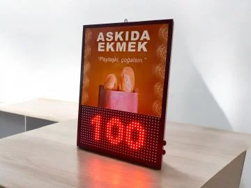 Yağmurda Islanmış Hayaller