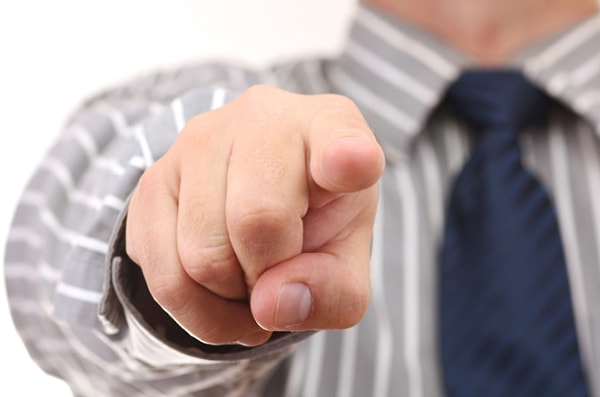 Gölgeyle Yüzleşmek